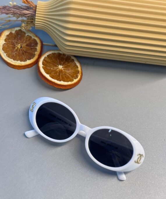 Chanel 5808 Oval Logo Güneş Gözlüğü- Beyaz