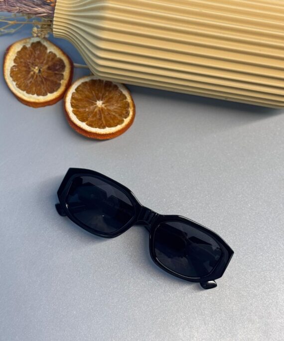 Gucci 5806 Hexagonal Güneş Gözlüğü- Siyah