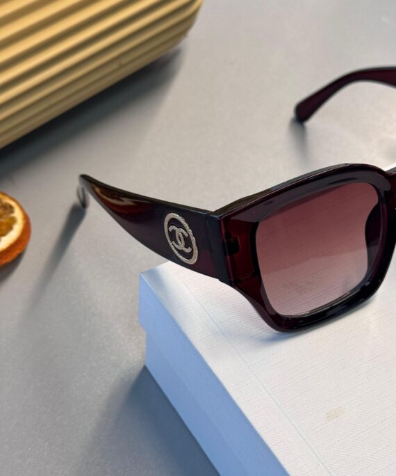 Chanel CC Kristalli Tortoise Güneş Gözlüğü-  Vişne Degrade