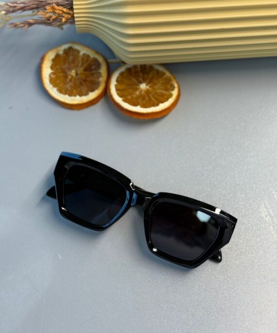 Louis Vuitton Clash Kare Güneş Gözlüğü - Siyah