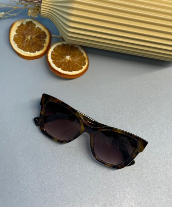 Miu Miu Kedi Gözü Güneş Gözlüğü - Leopar