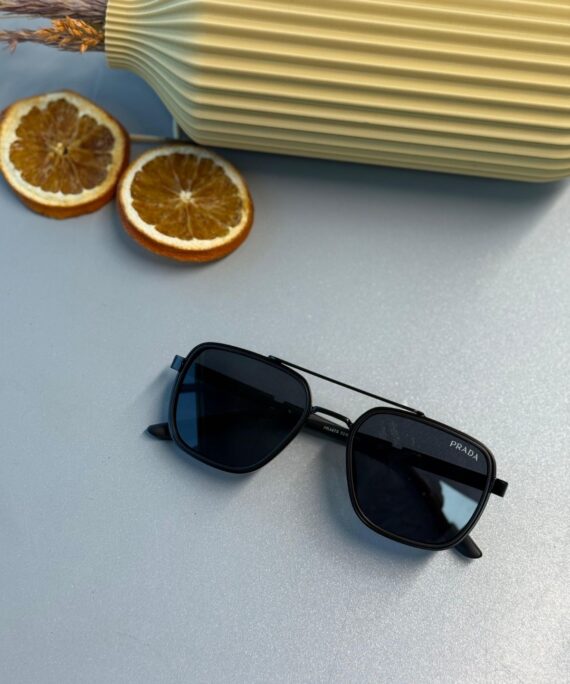 Prada PR 16VS Dikdörtgen Güneş Gözlüğü- Black