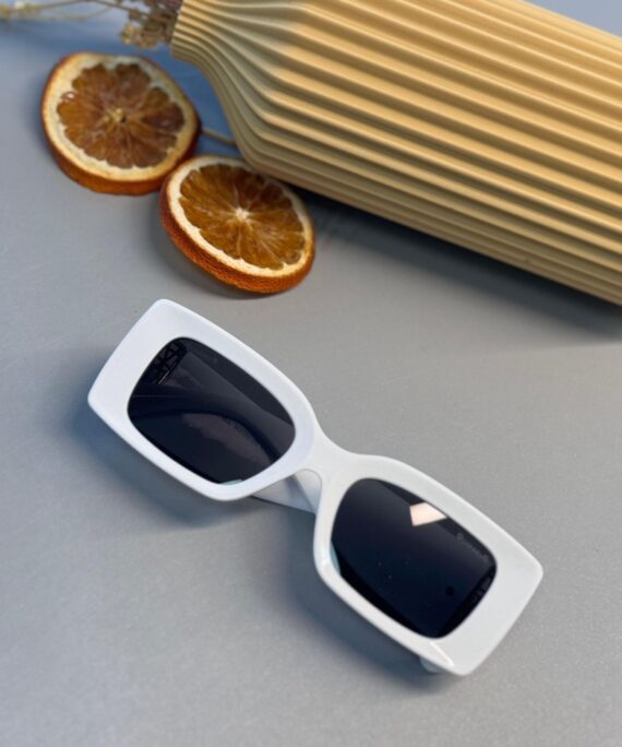 Chanel Dikdörtgen Güneş Gözlüğü - Beyaz