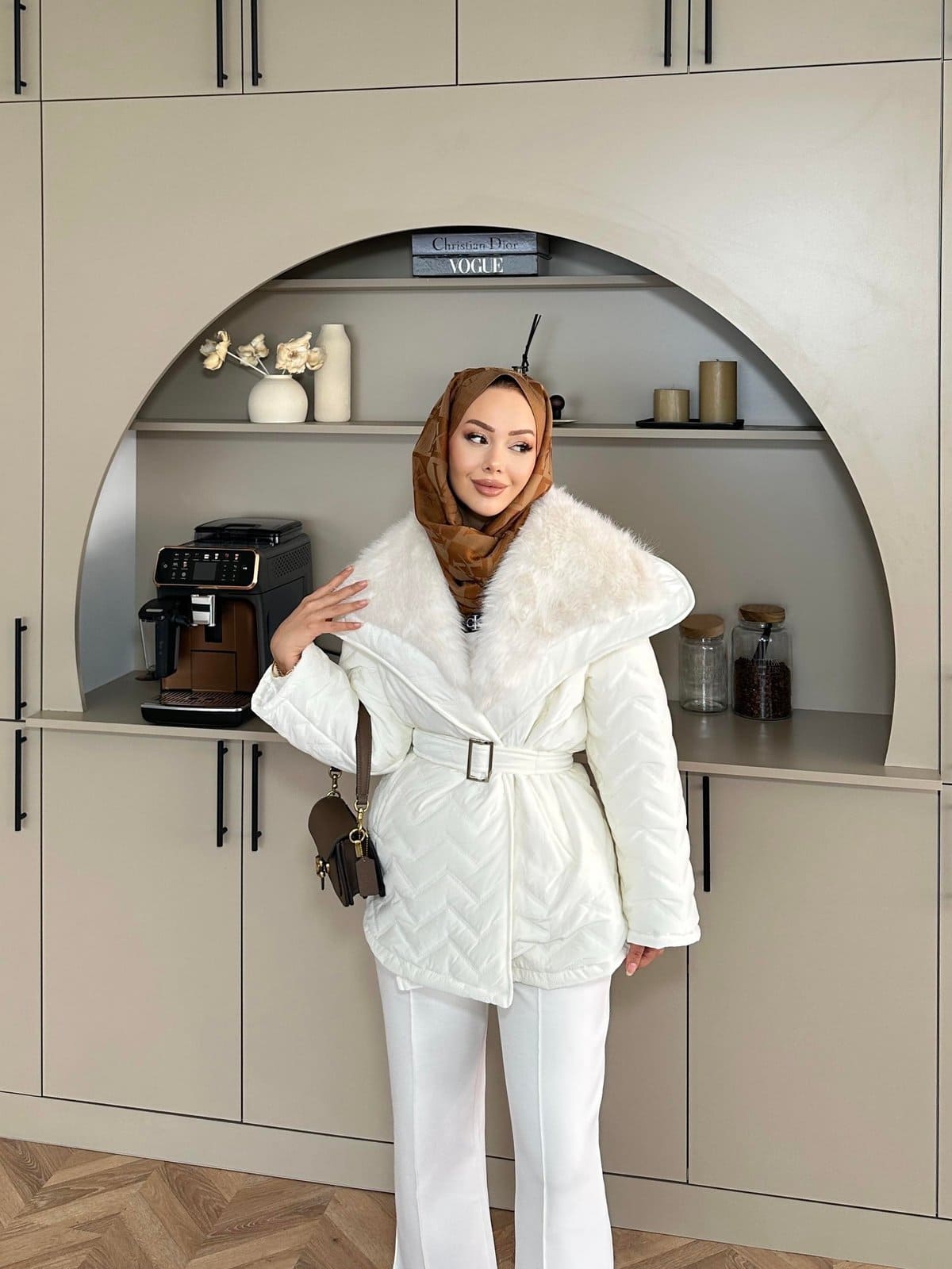 Pena Kürk Yaka Detaylı Mont DŞ100285 -Beyaz