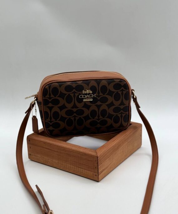 Coach postacı taba kahve çanta